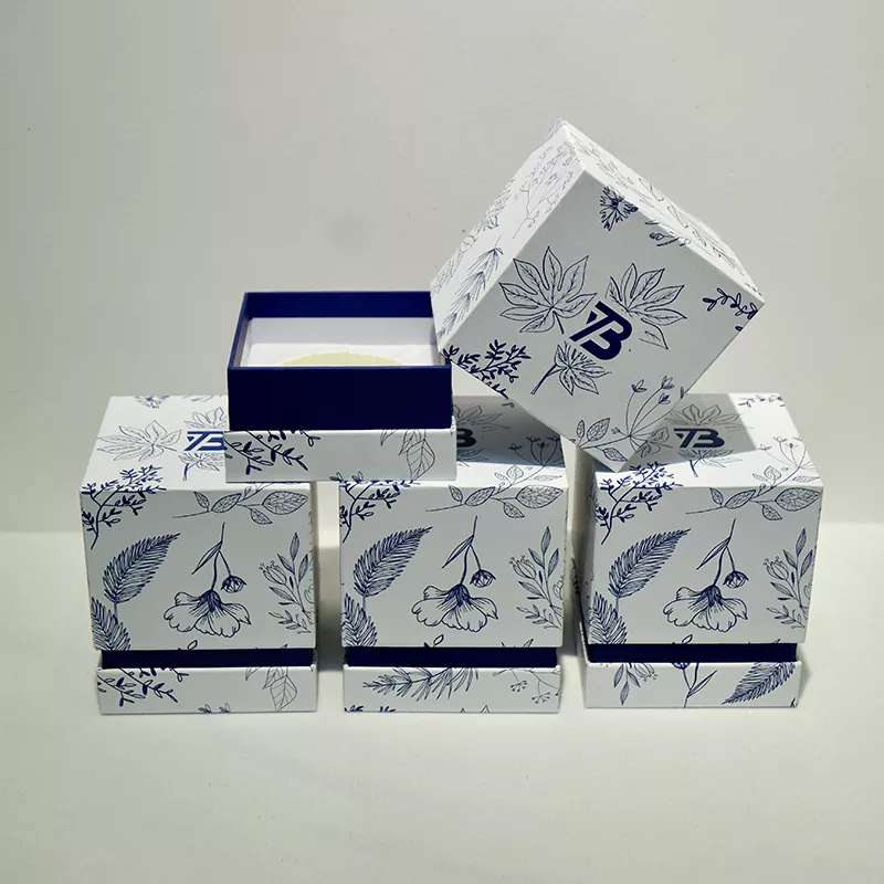 Kateri materiali se uporabljajo za izdelavo darilnih škatel s pokrovi?