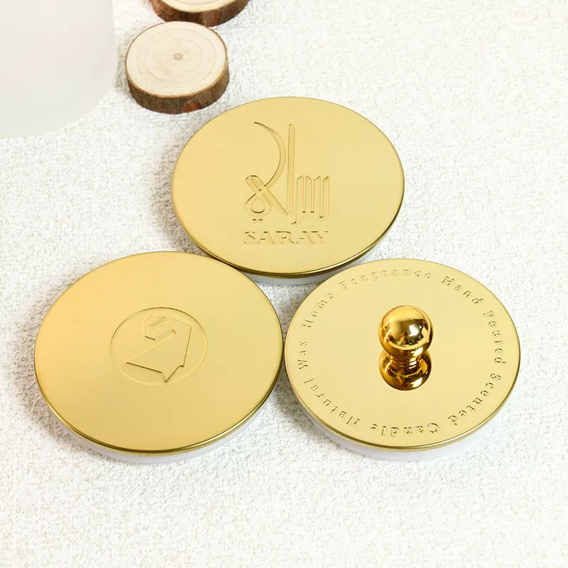 Deboss nerjavečega jekla s svečami