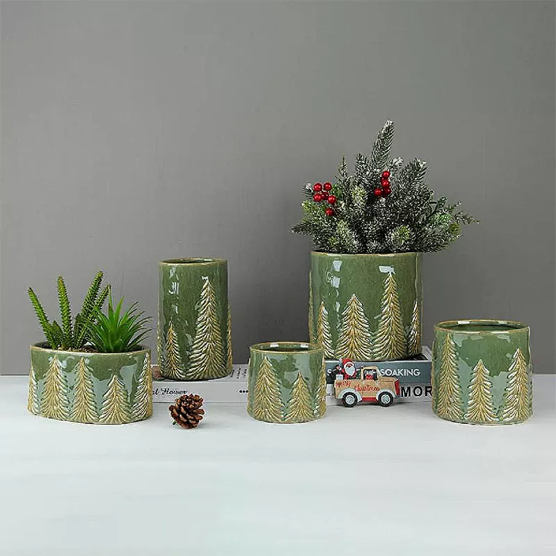 Reliefna božična vaza za bor