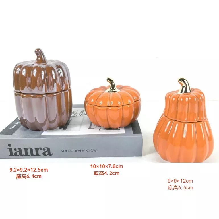 Predmeti za dekoracijo festivala