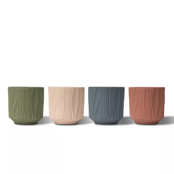 Štiribarvni mat keramični svečniki z navpičnim vzorcem Štiribarvni mat keramični svečniki z navpičnim vzorcem