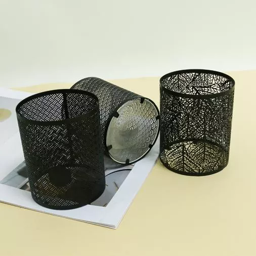 Black Metal Candle Holder